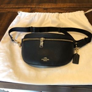 🌺🌸🌼 Coach Bum Bag 🌼🌸🌺